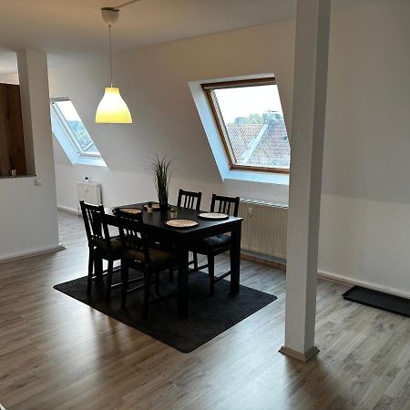 A&V Apartments Schoene Dachgeschoss Wohnung Apt Sterne Gelsenkirchen Eksteriør billede
