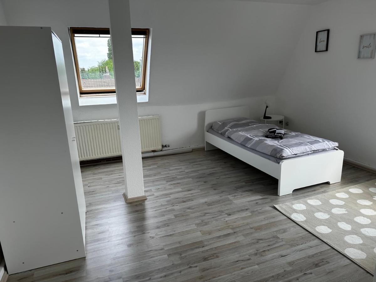 A&V Apartments Schoene Dachgeschoss Wohnung Apt Sterne Gelsenkirchen Eksteriør billede