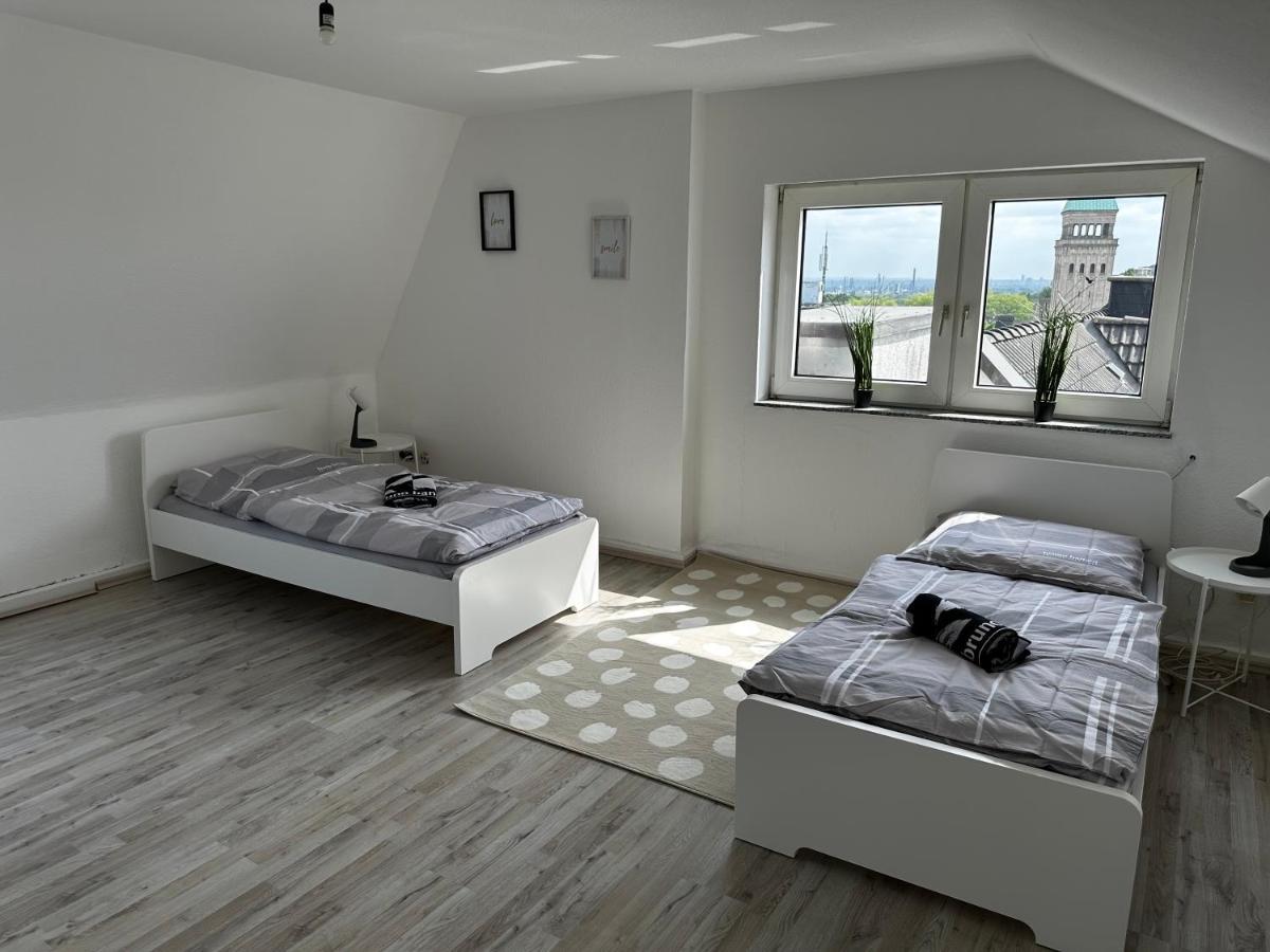 A&V Apartments Schoene Dachgeschoss Wohnung Apt Sterne Gelsenkirchen Eksteriør billede