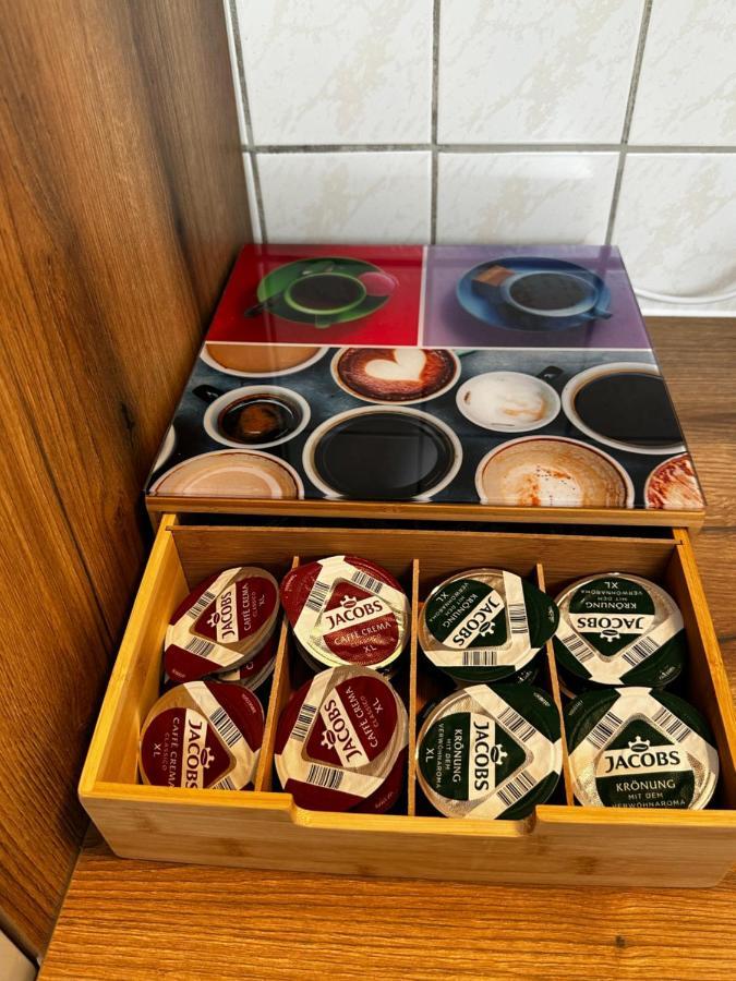 A&V Apartments Schoene Dachgeschoss Wohnung Apt Sterne Gelsenkirchen Eksteriør billede